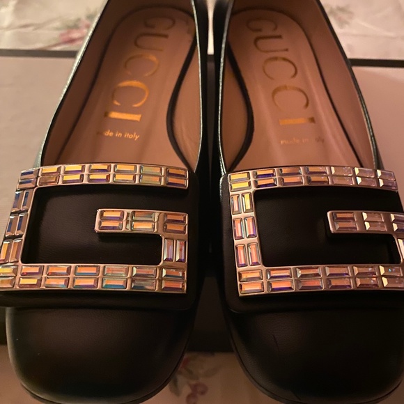 Gucci Shoes - Gucci slip on flat heels